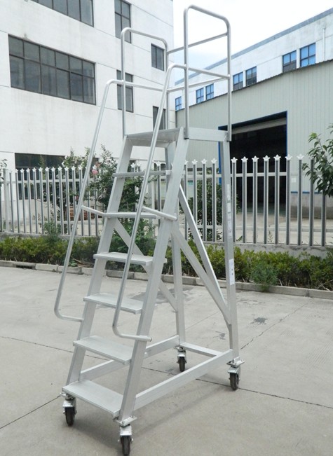 铝合金梯子